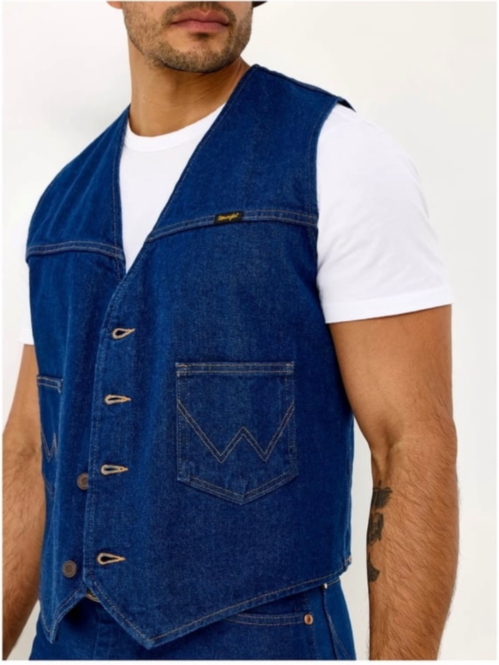 Wrangler Men’s Unlined Denim Vest Medium